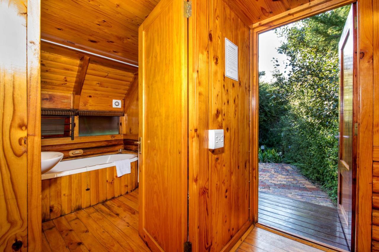 Abalone Lodges Книсна Екстериор снимка