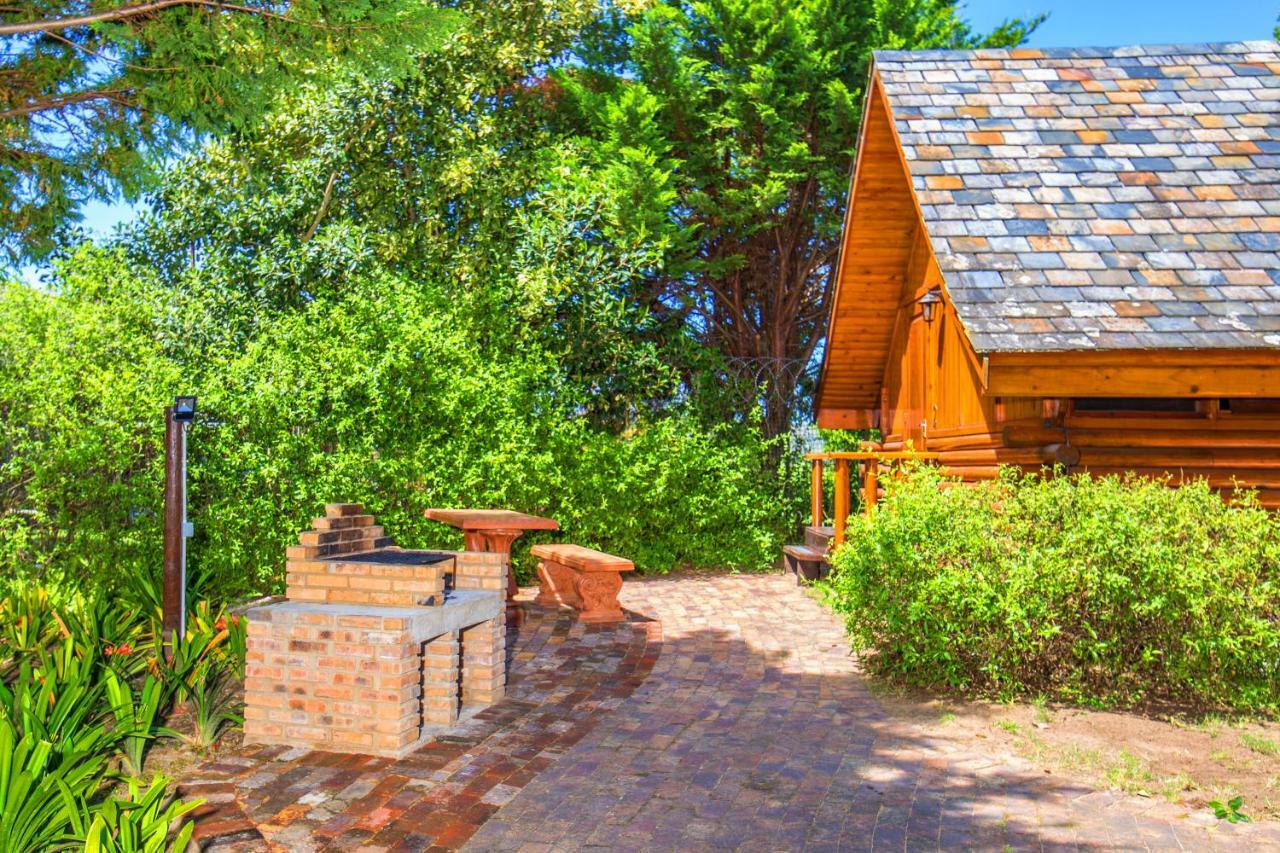 Abalone Lodges Книсна Екстериор снимка